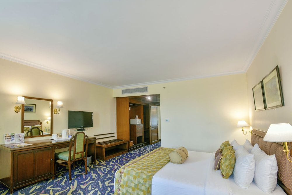 Peerless Inn Kolkata 35/72