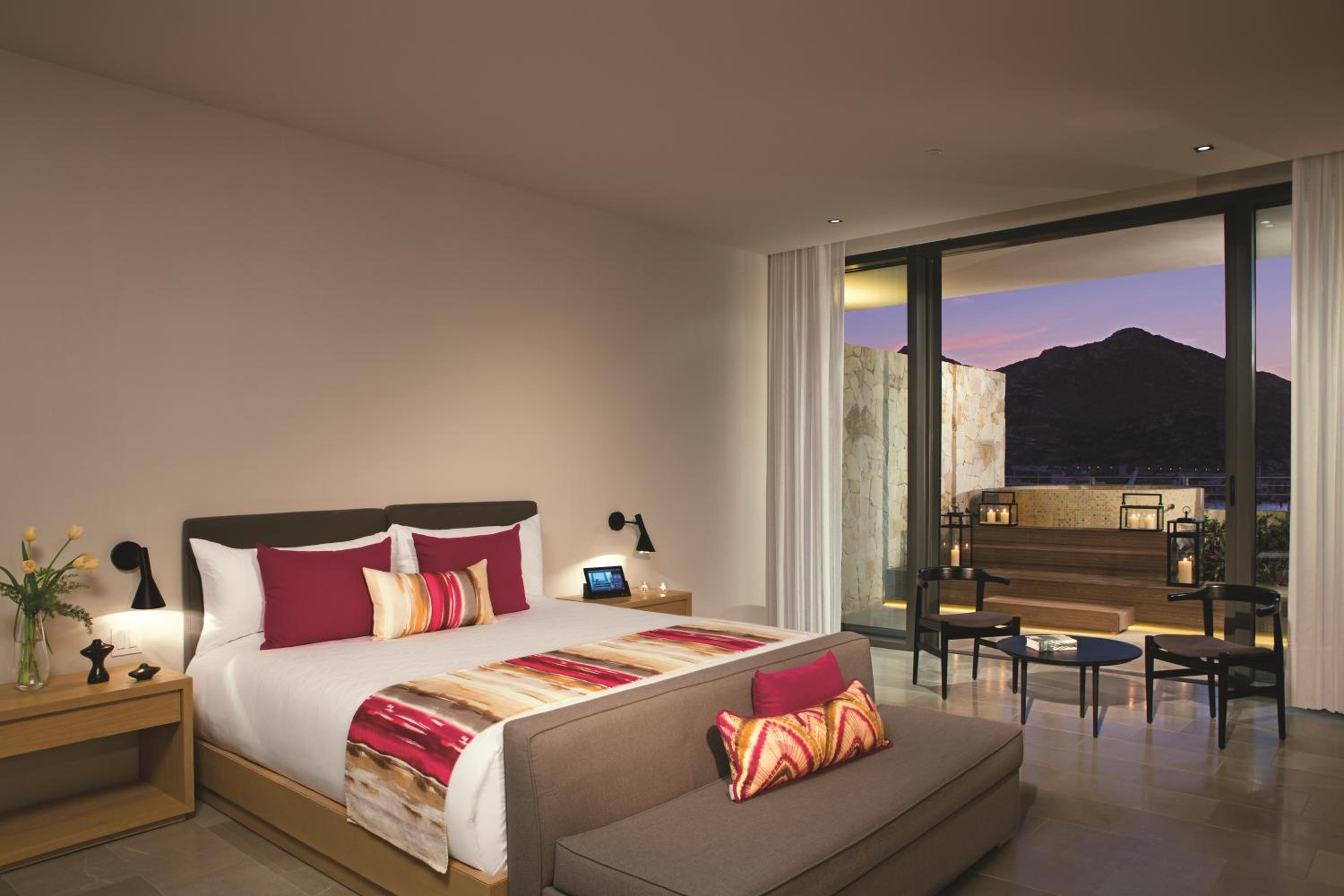 Xhale Club, Master, Suite, Marina View