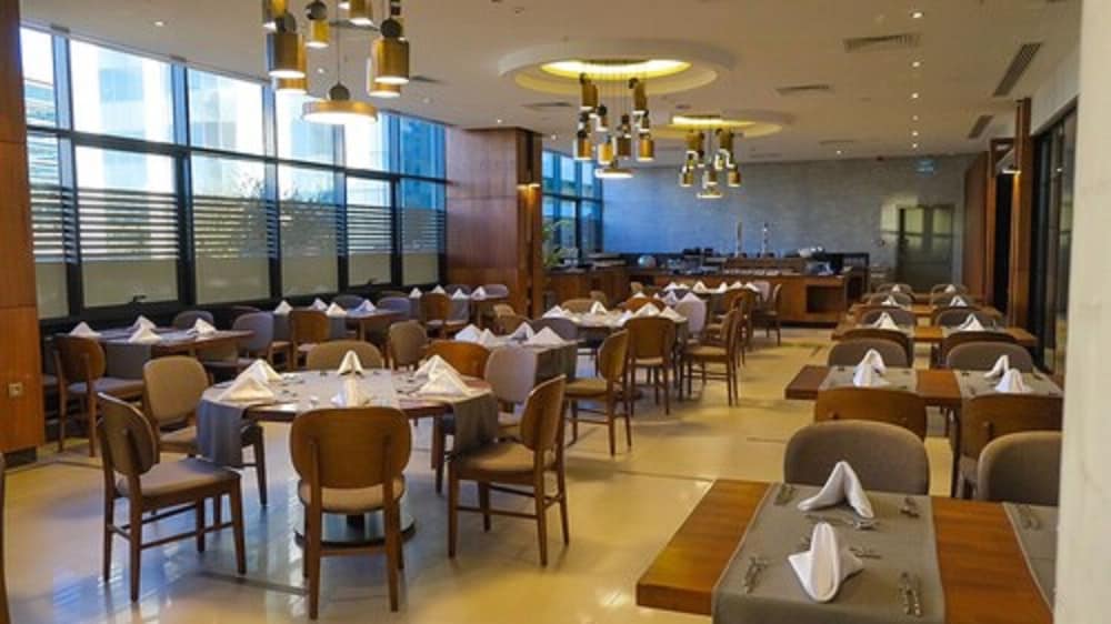 Serenity Comfort Hotel 34/41