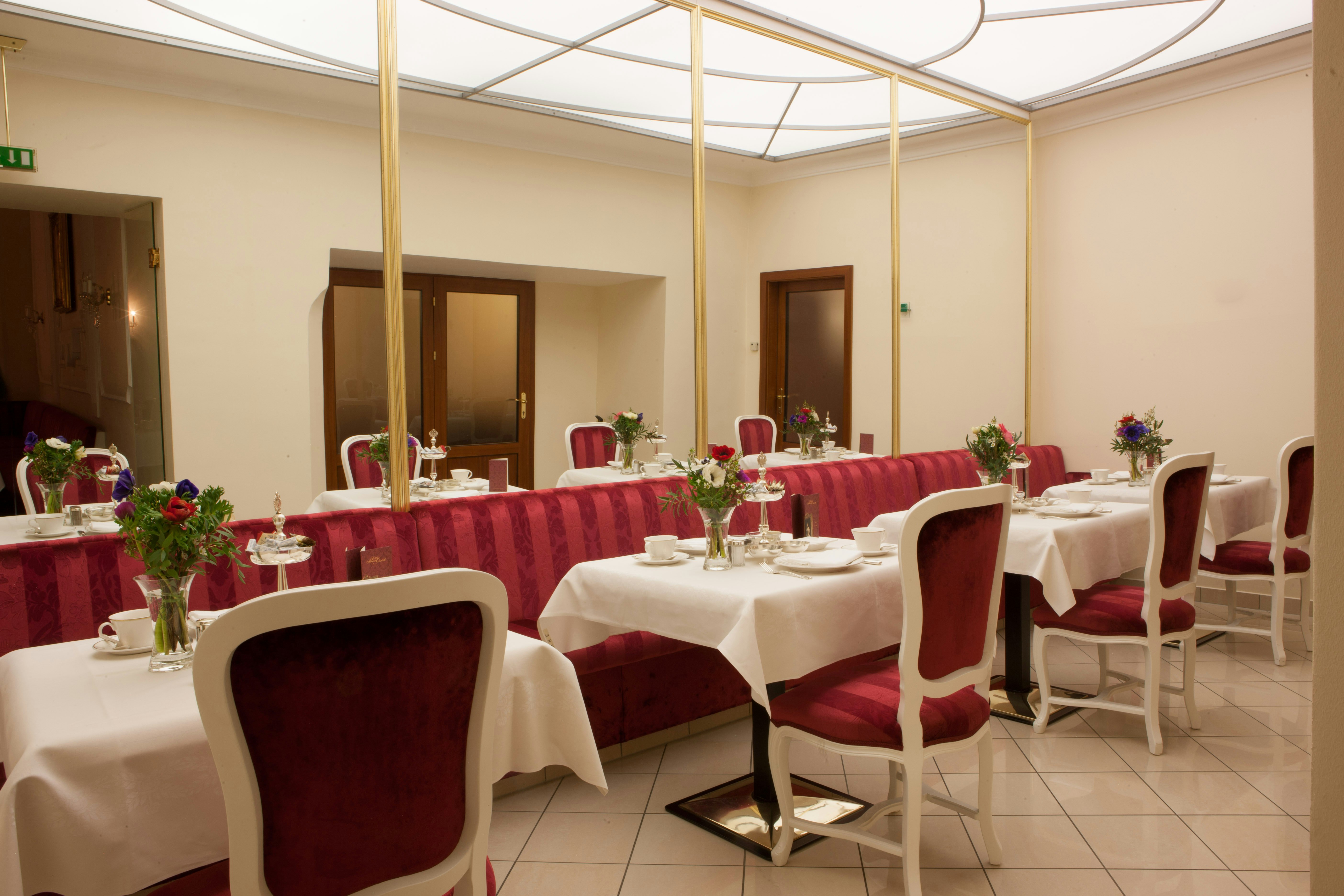 TOP CityLine Hotel Kaiserin Elisabeth 44/48