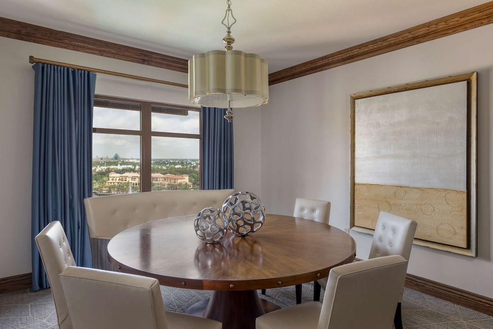 Wyndham Grand Orlando Resort Bonnet Creek 28/52