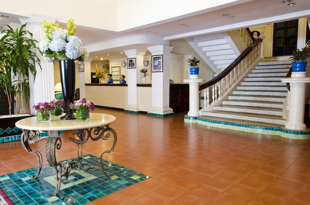 Petro House Hotel 49/84