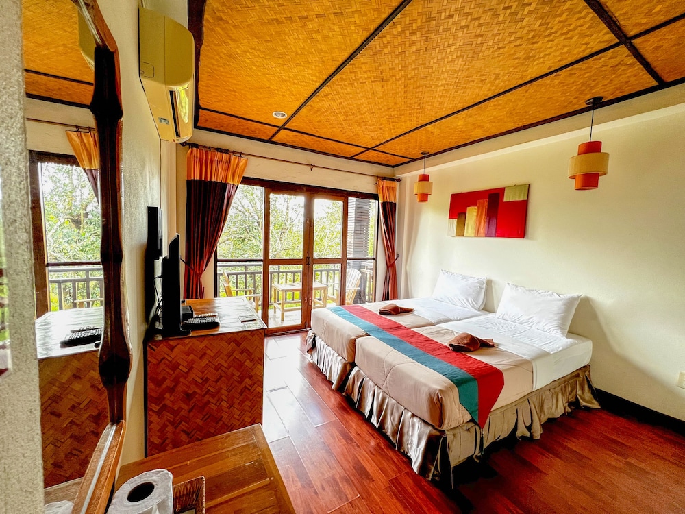 Starwell Garden Home Resort 10/42