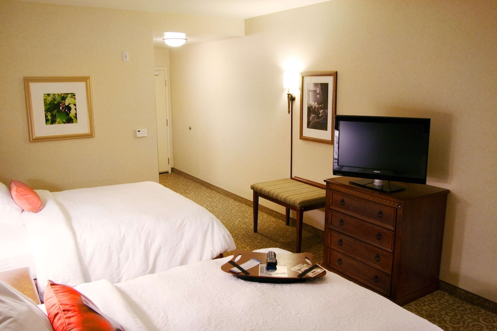 Hampton Inn Suites Lodi 27/65