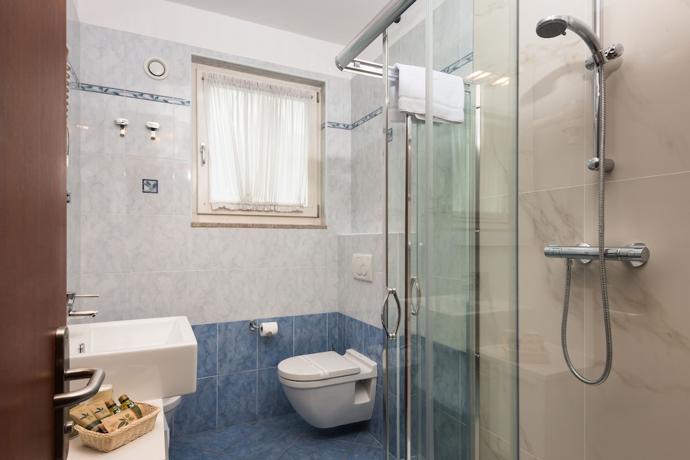 Villa Nicolli Romantic Resort - Adults Only 50/50