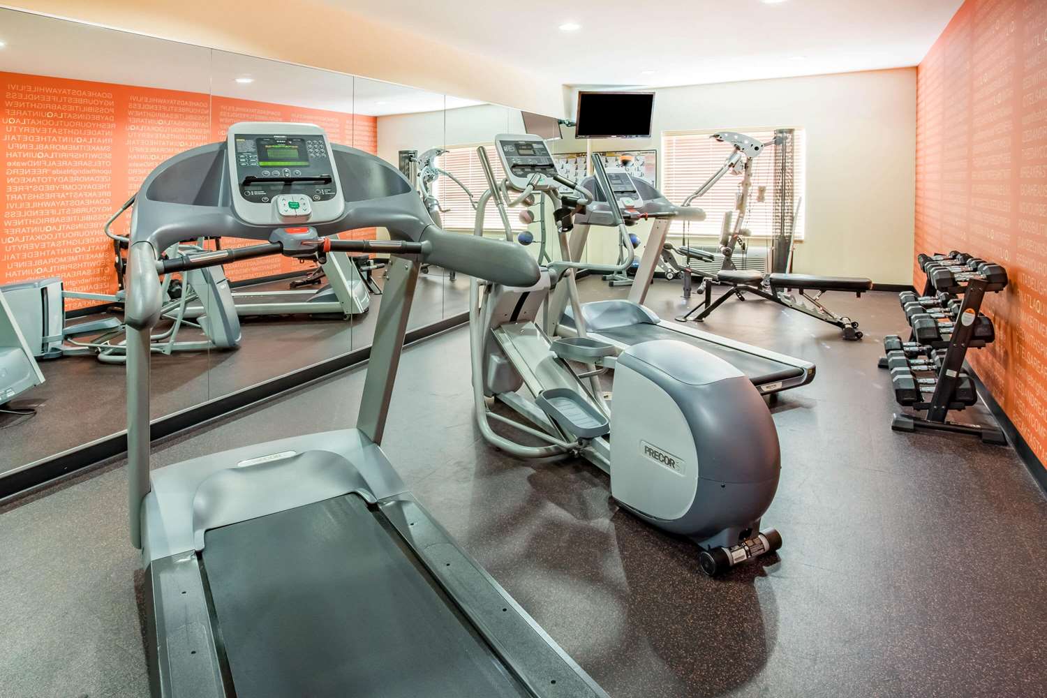 La Quinta Inn & Suites by Wyndham Rochester Mayo Clinic S 10/27