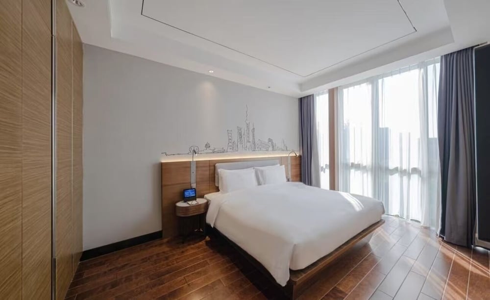 Shanghai International Tourist Resort Fuyi Hotel 24/55