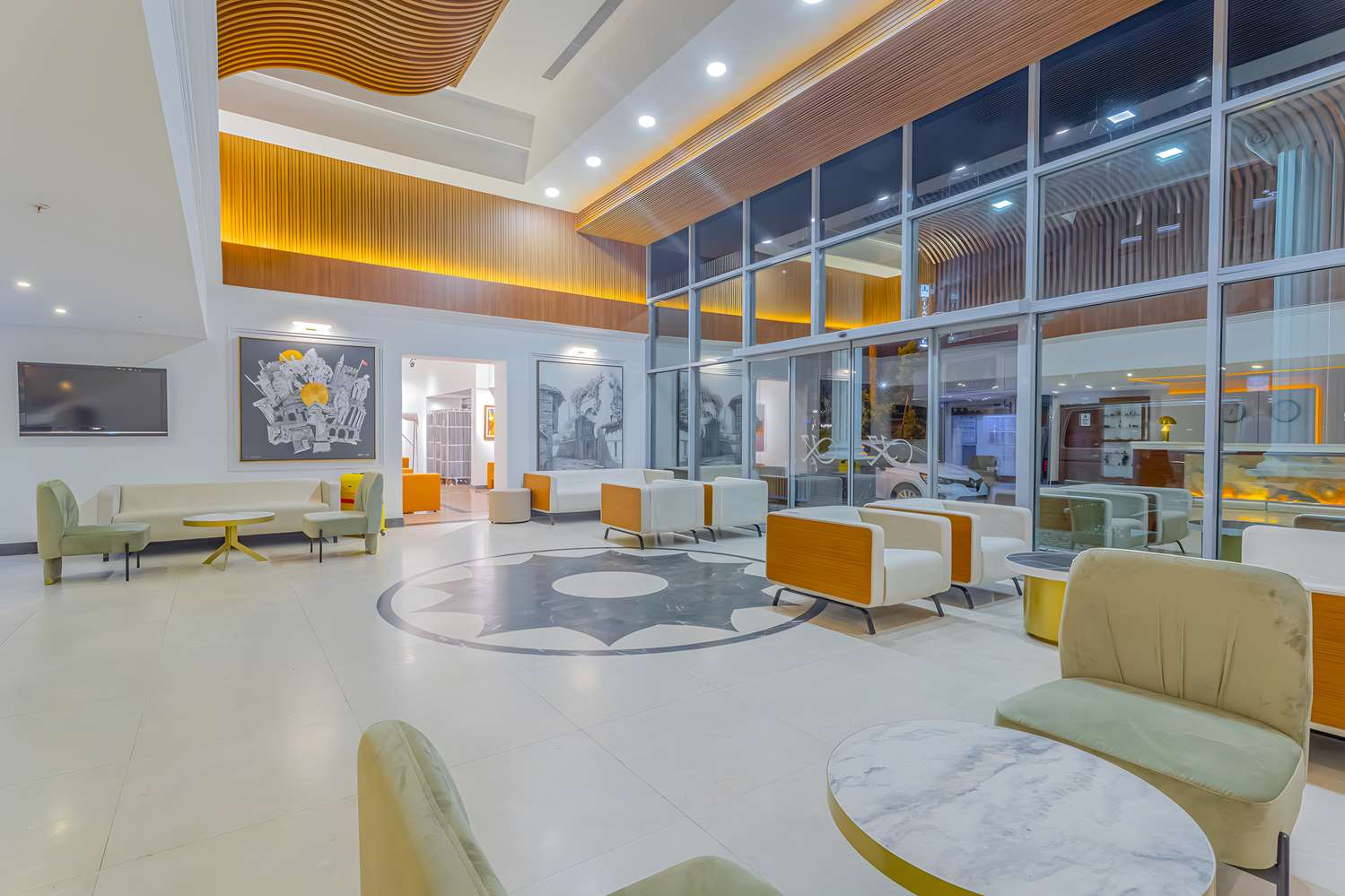 Best Western Plus Khan Hotel 46/49