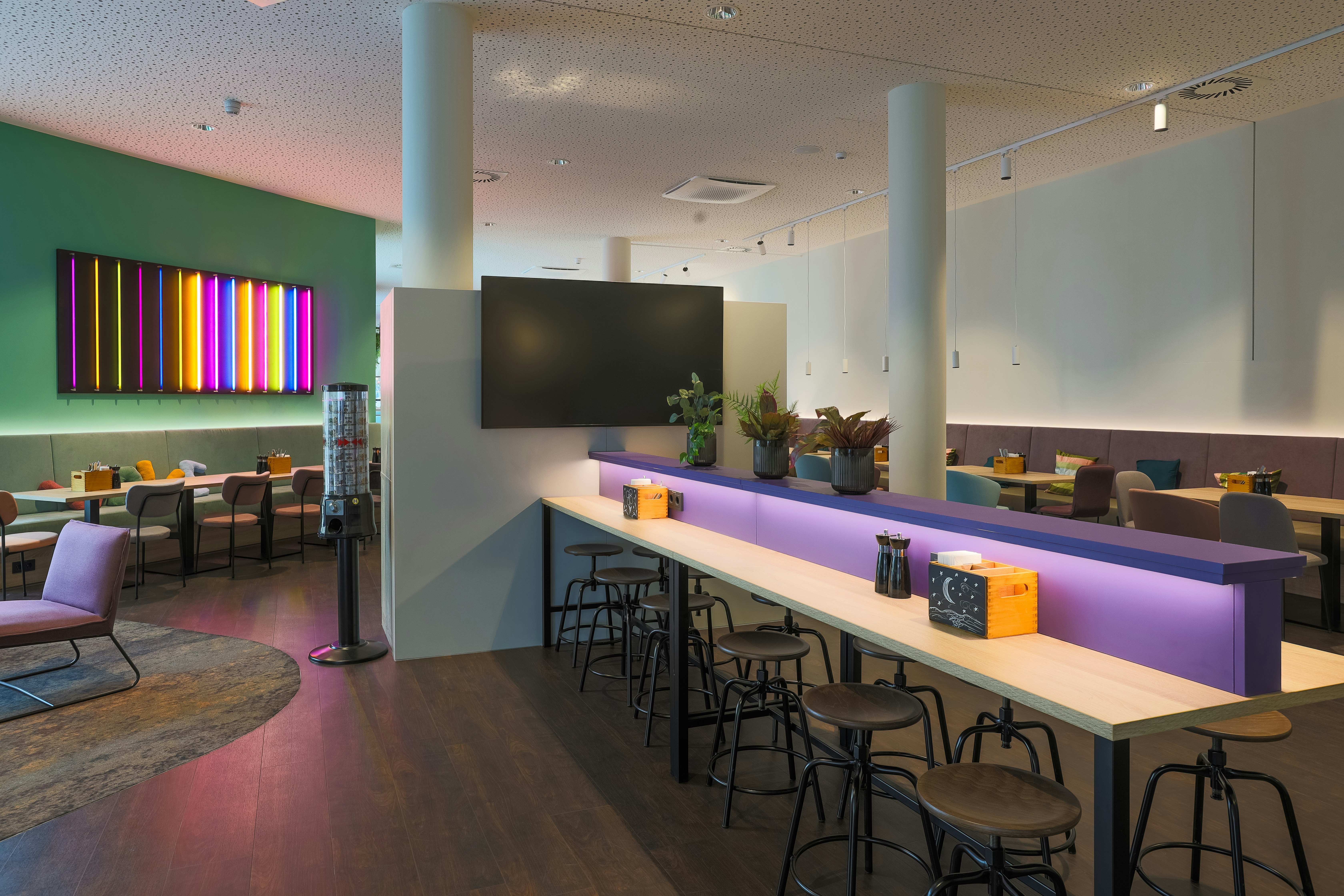 Holiday Inn - The Niu Wave Karlsruhe Oststadt By IHG 25/32