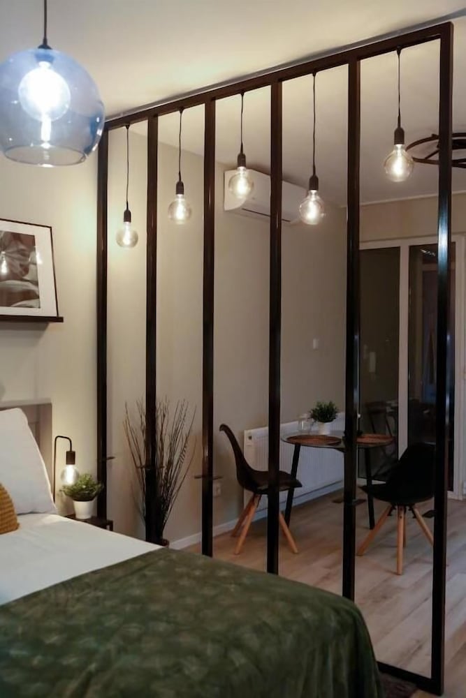 Agape Apartments 54/68