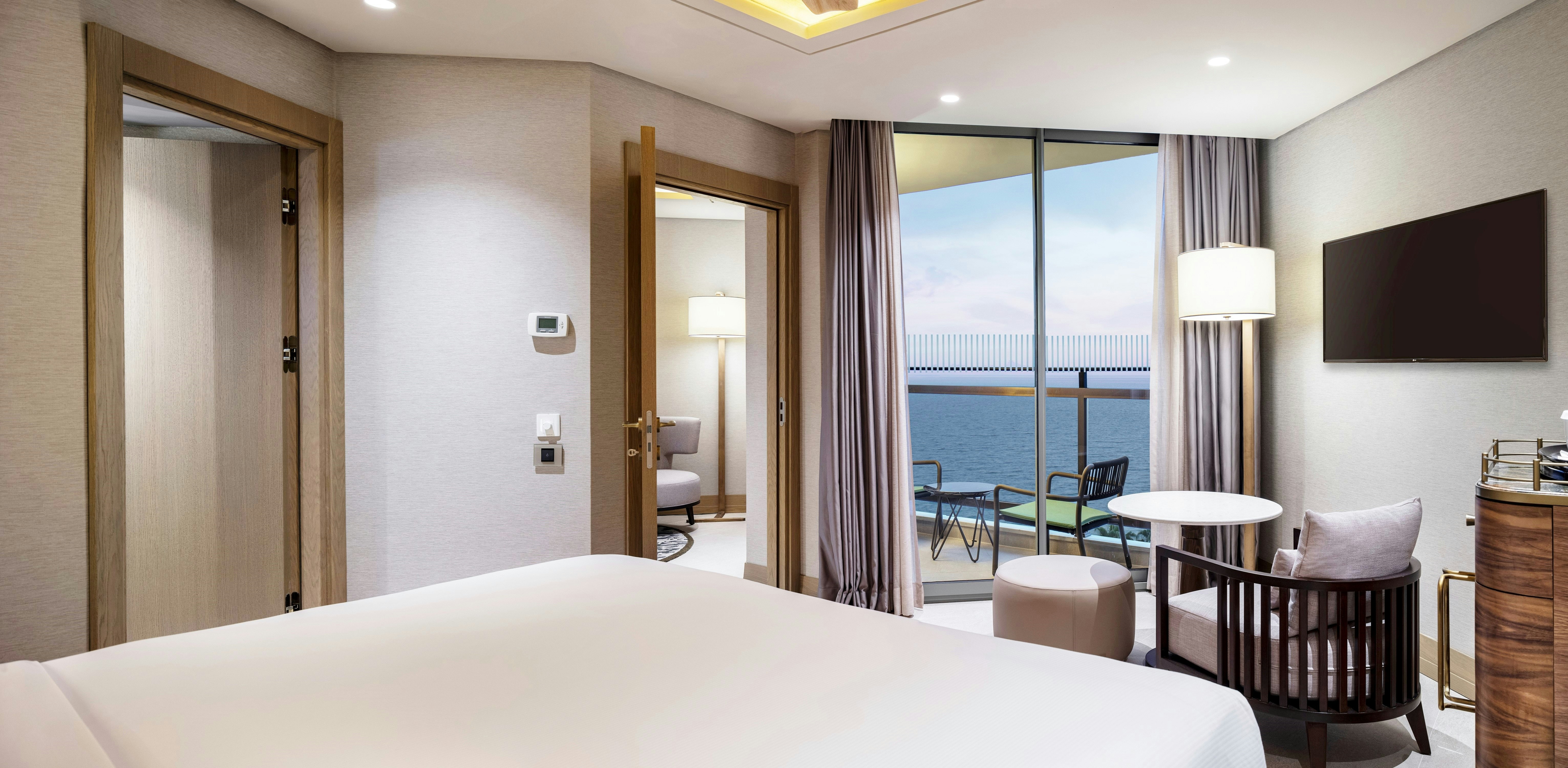 Executive, Suite, Sea View