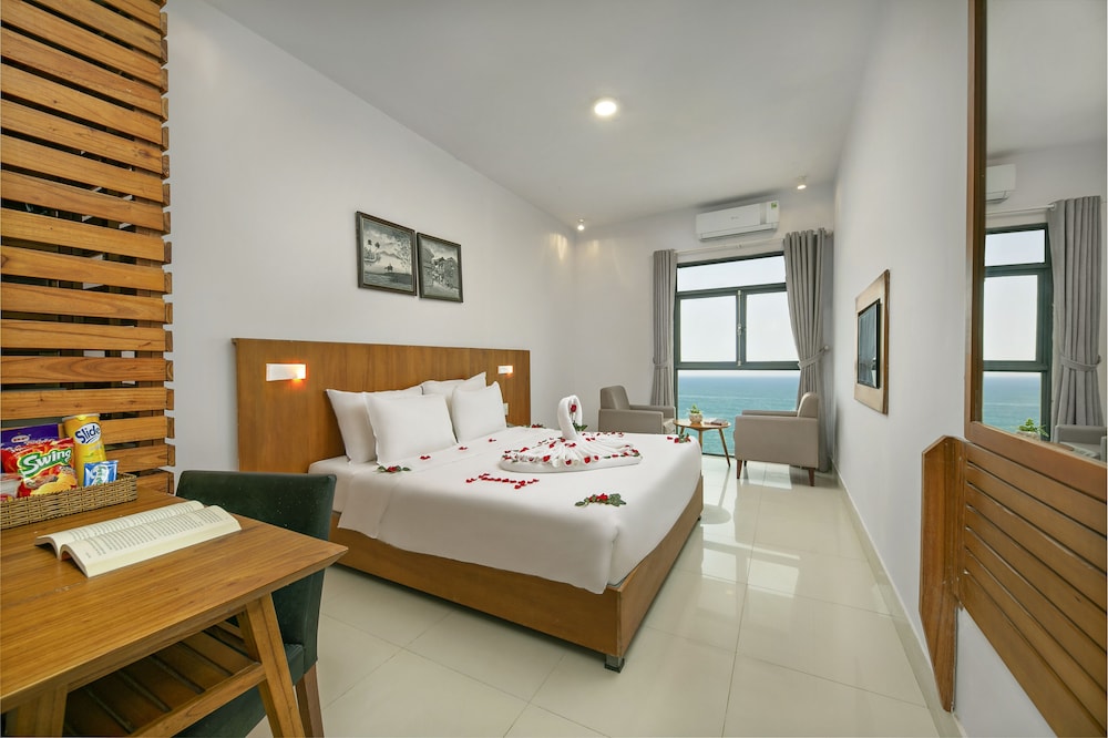 Danang Bay Hotel 12/58
