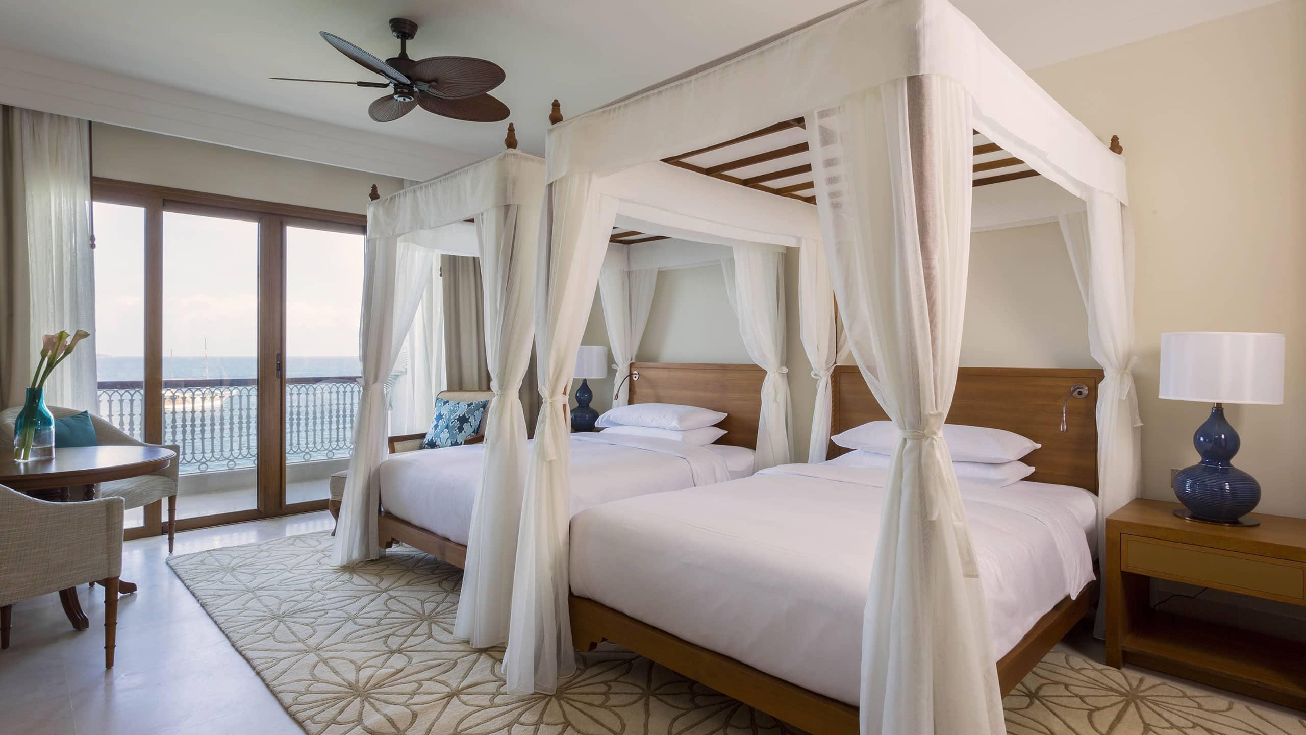 Park, Deluxe, Twin Beds