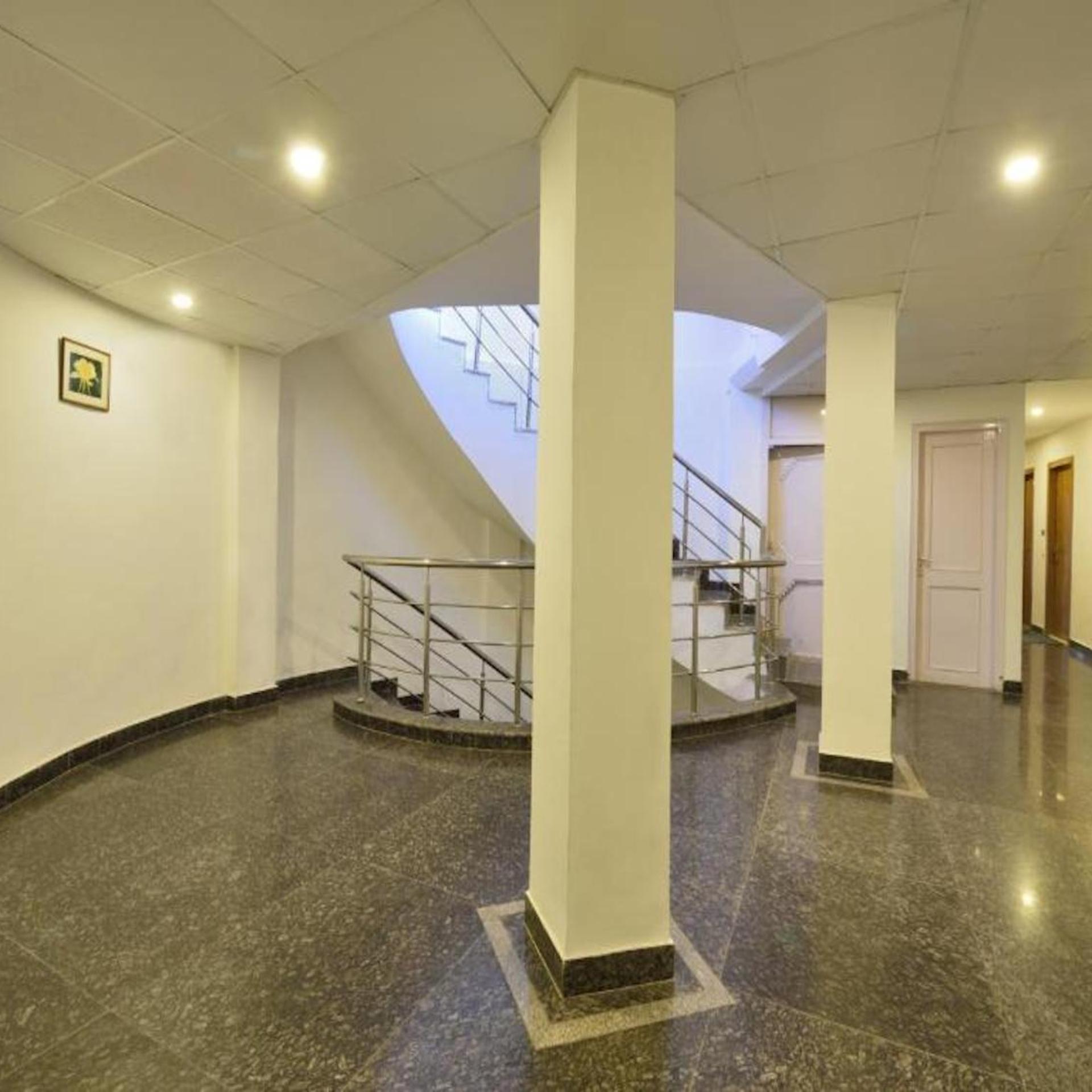 GALLEU HILL RESORTS 33/54