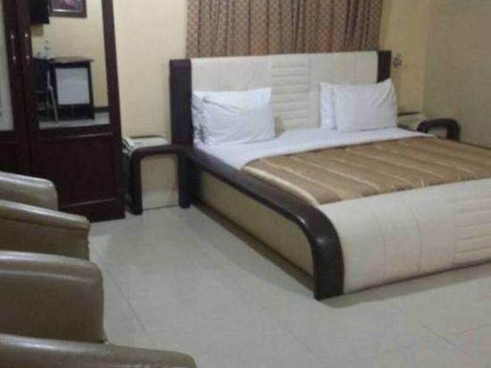 Deritz Hotel Ikeja 15/31