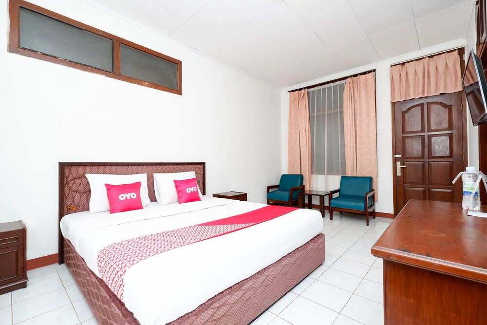 Super OYO Capital O 1644 Hotel Griya Kencana 28/59