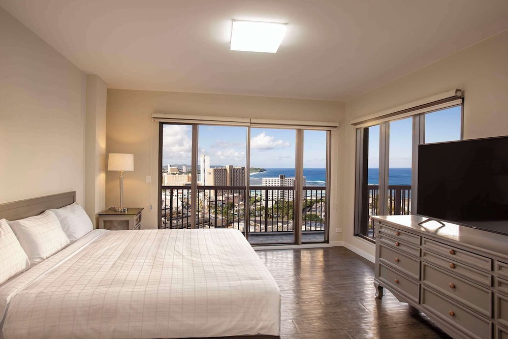 Bayview Hotel Guam 9/50
