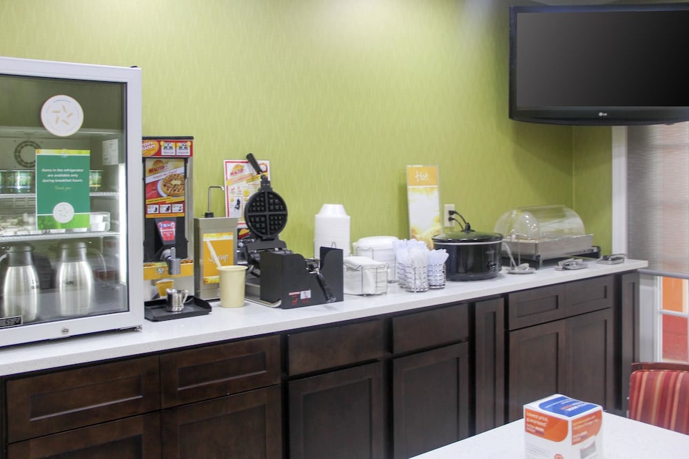 Quality Inn Albertville US 431 27/36