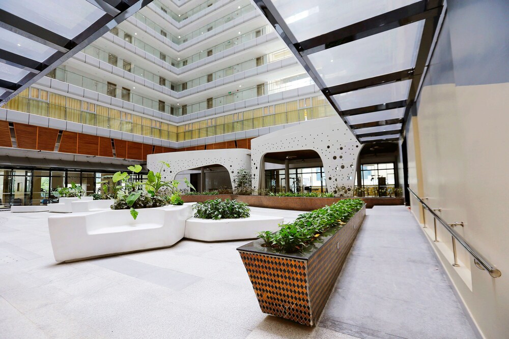 Jinzhonghuan Serviced Apartment 8/50
