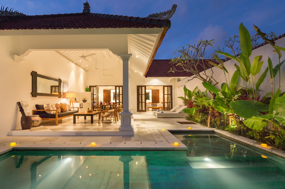 Villa Cj 3/50