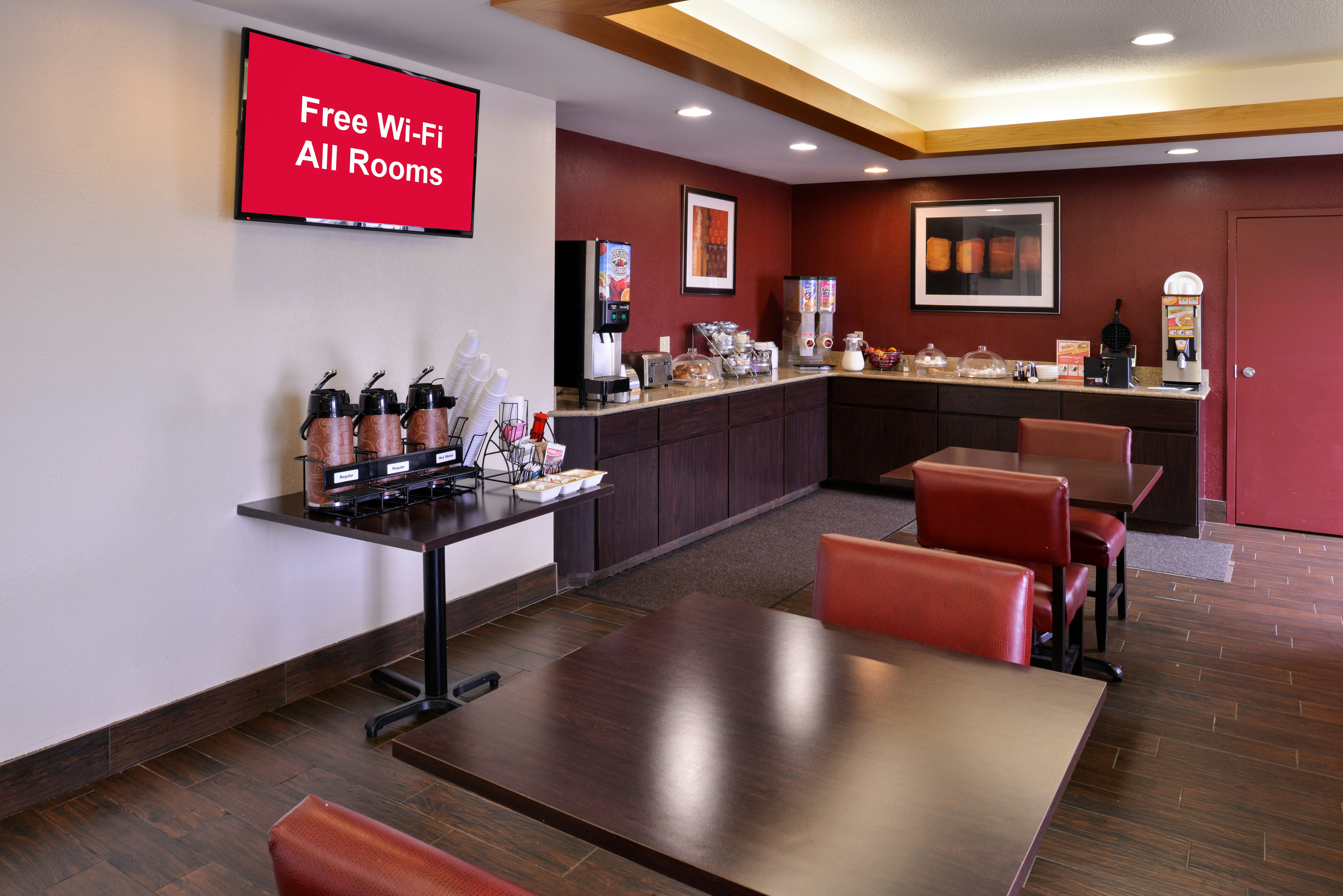 Red Roof Inn Clyde 30/39