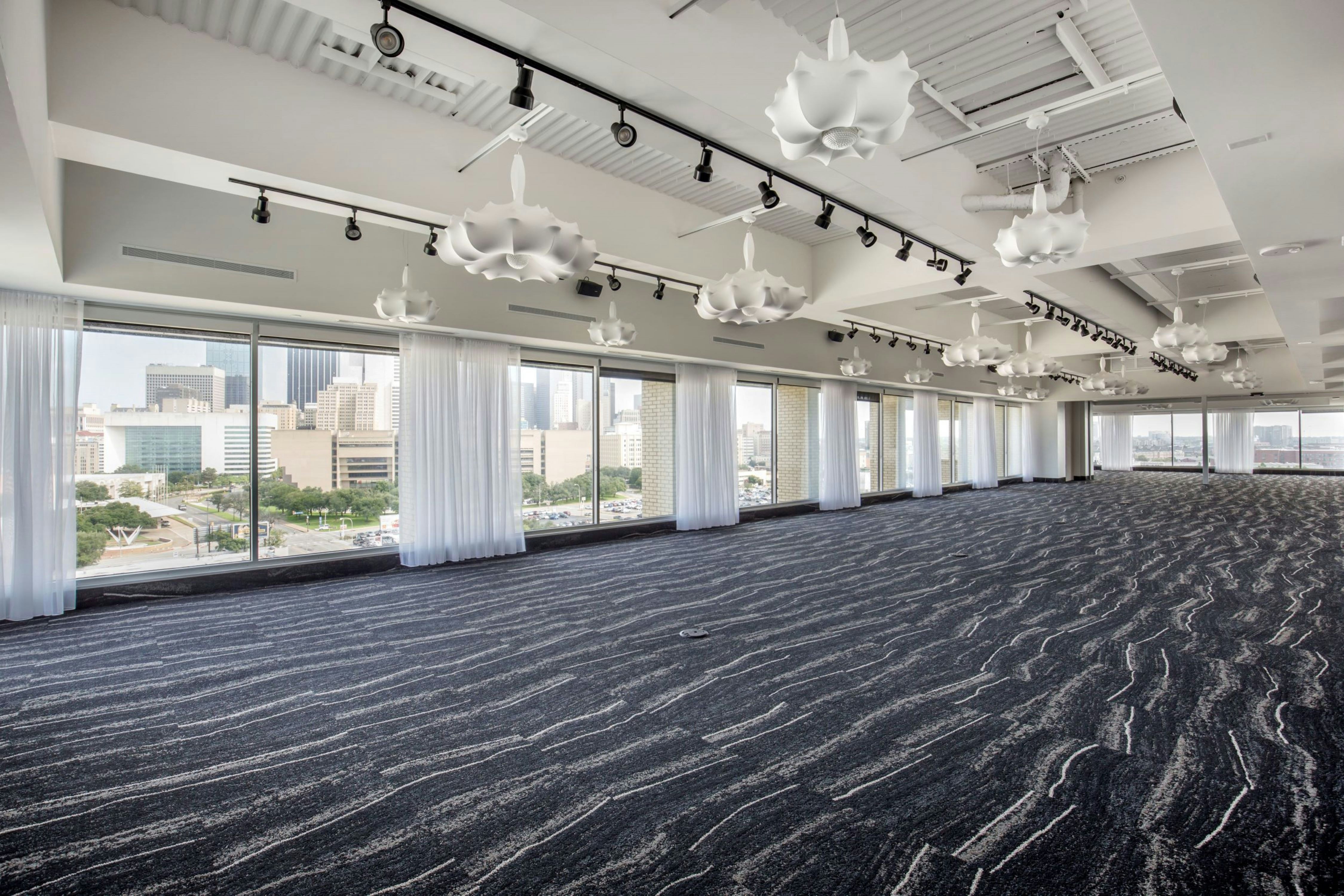 Lorenzo Hotel Dallas, Tapestry Collection by Hilton 39/82