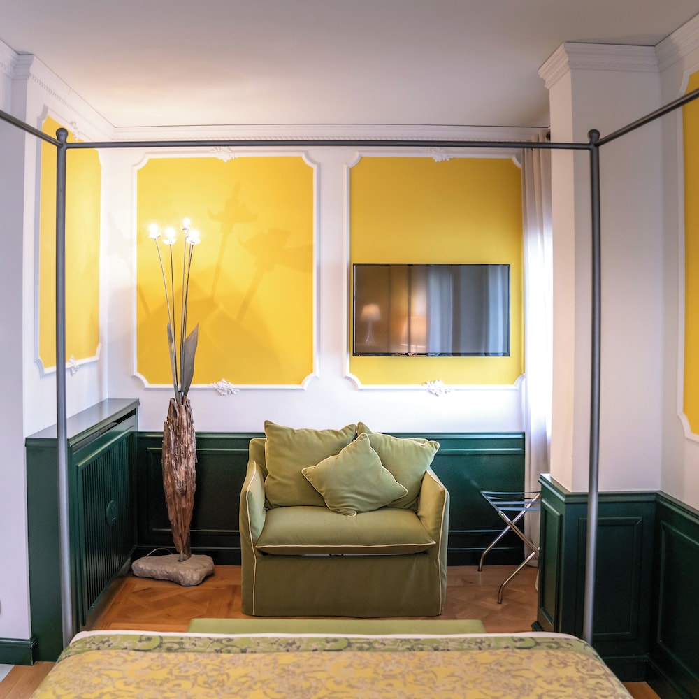 Ambra Cortina Luxury Fashion Boutique Hotel 41/55