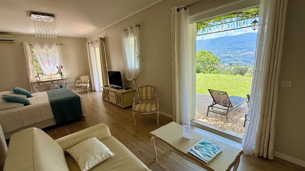 Villa Kilauea B&B 24/50