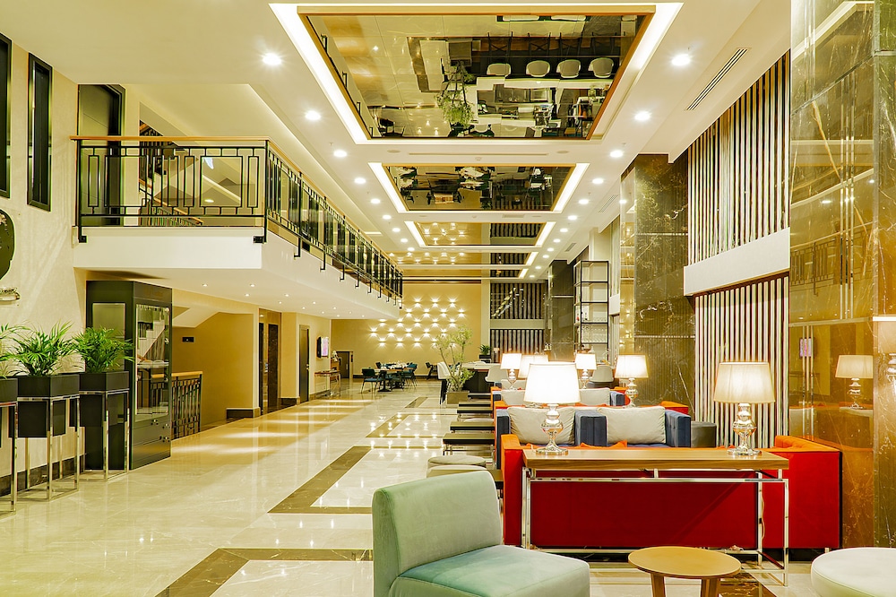 Angels Park Hotel 55/61
