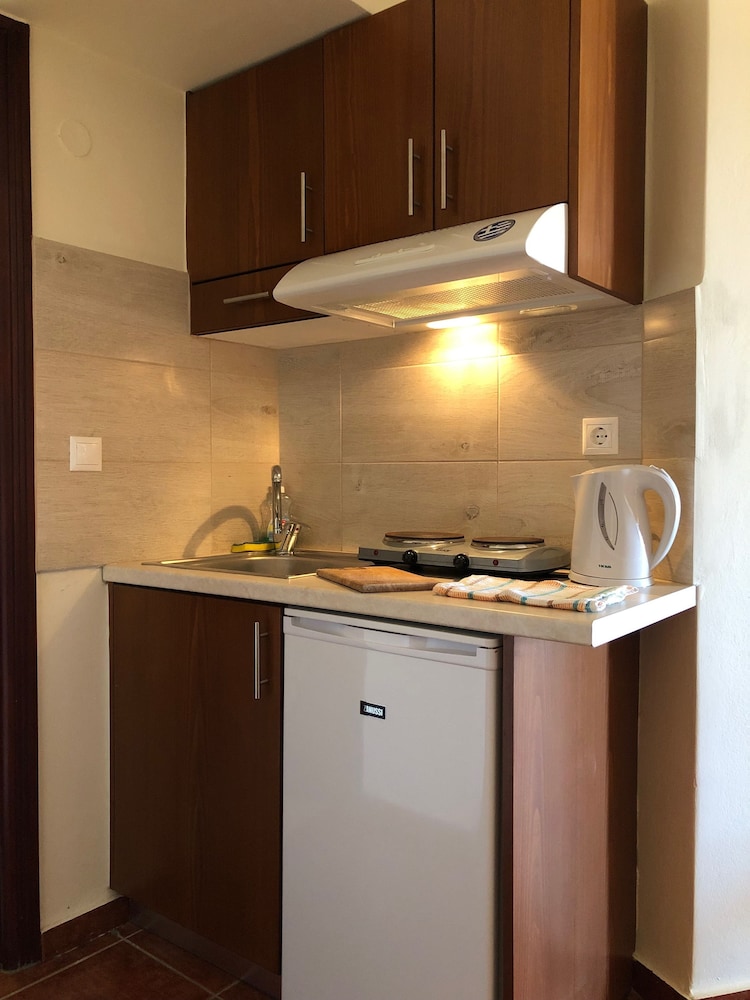 Iolkos Hotel 10/52