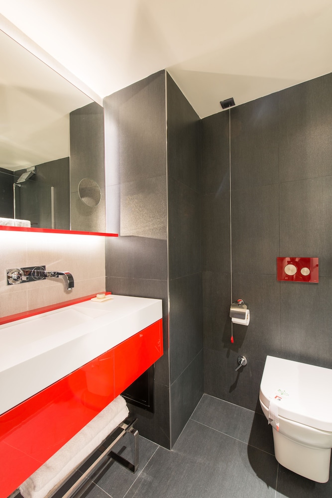 Favori Hotel 37/38