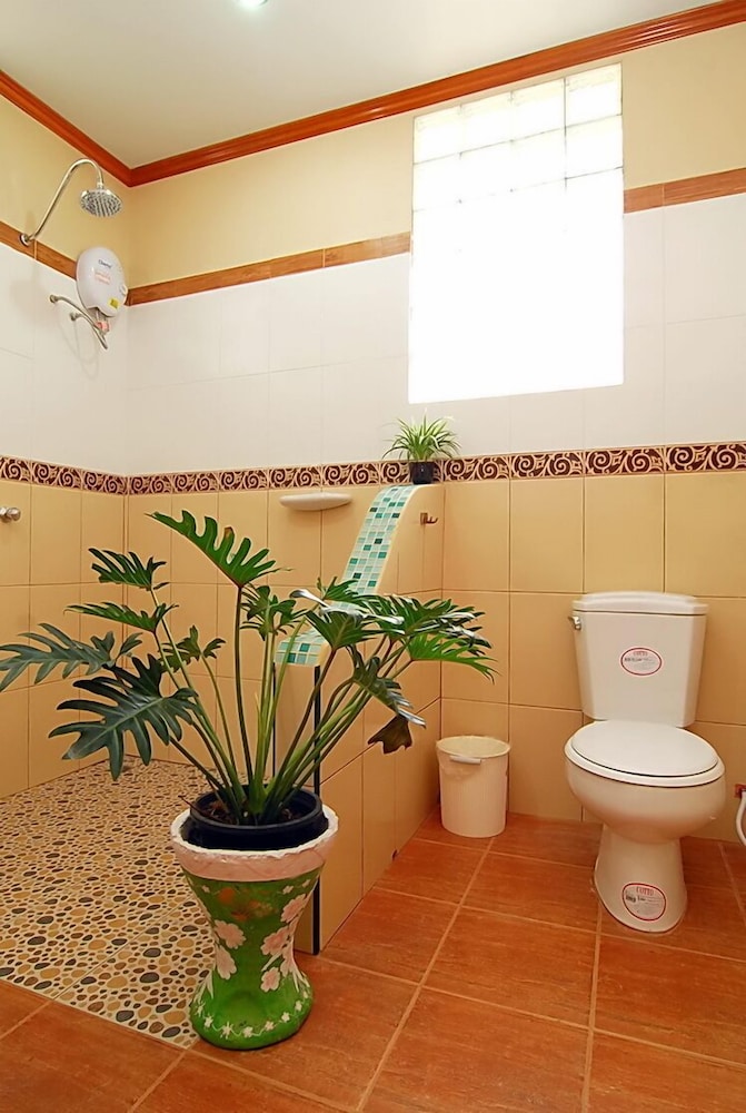 LANTA IL MARE BEACH RESORT 73/73