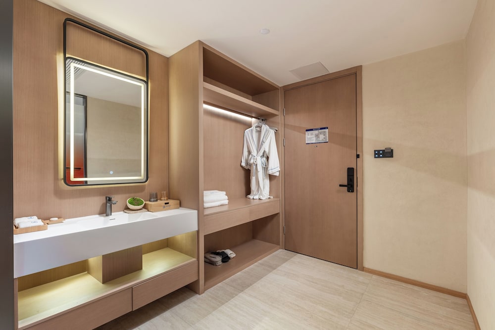 PIN Hotel Guangzhou Beijing Road Pedestrian Street Peasant Movement Institute Metro Station Branch 46/48