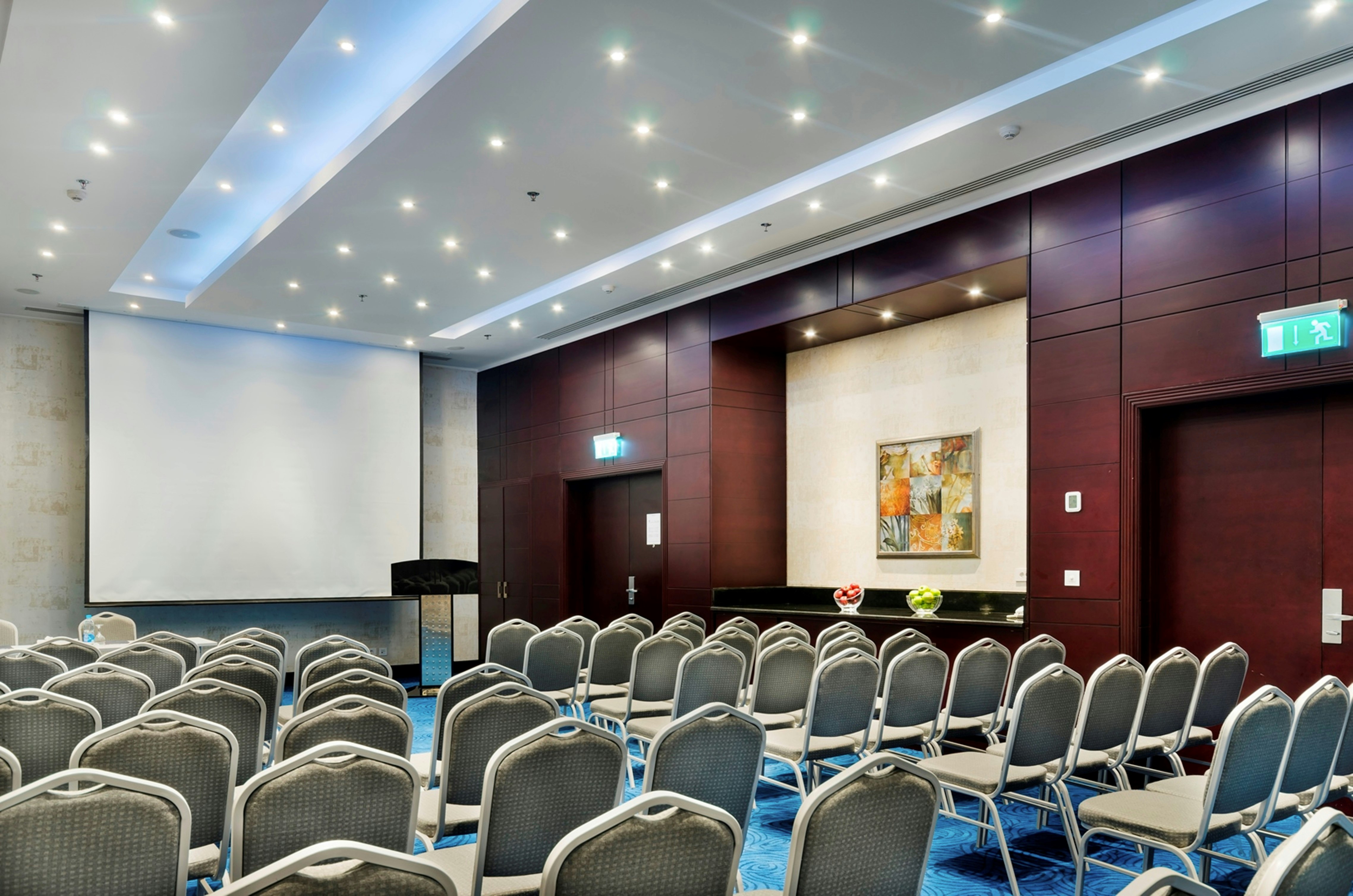 Hilton Alexandria Green Plaza 73/89