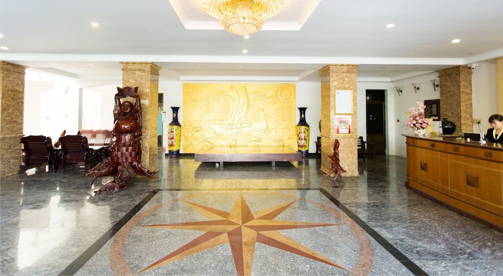 Hoang Yen 2 Hotel 8/53