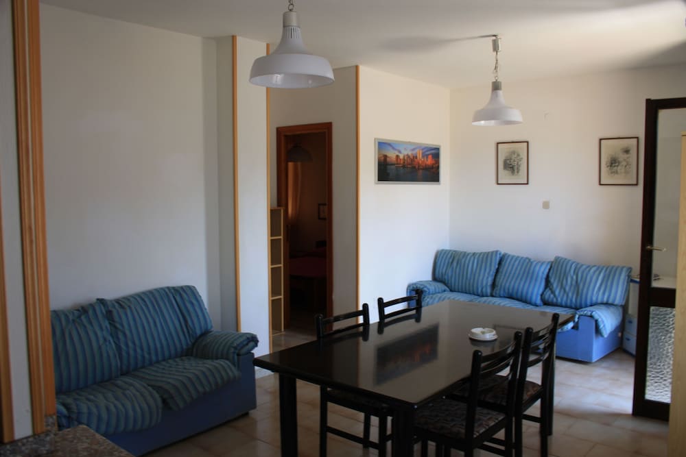 Appartamenti Isola Rossa Borgo Di Mare 24/55