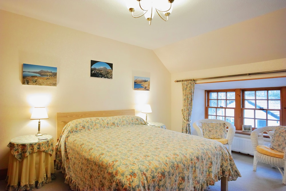 Scourie Lodge bed and breakfast 11/21