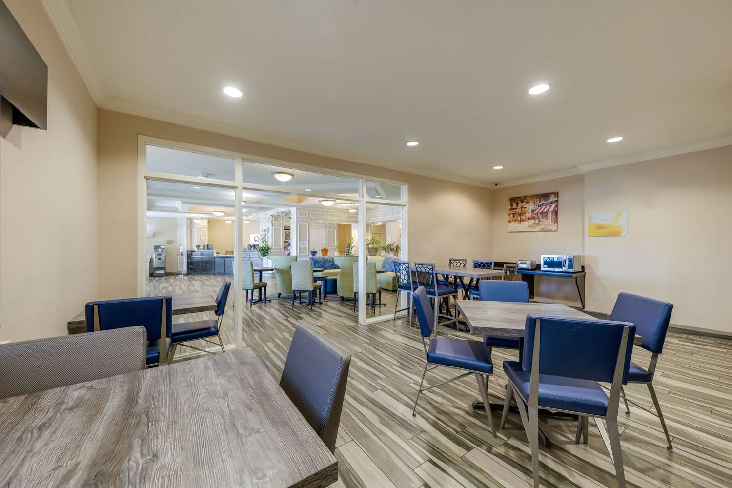Quality Inn & Suites Ardmore 32/40