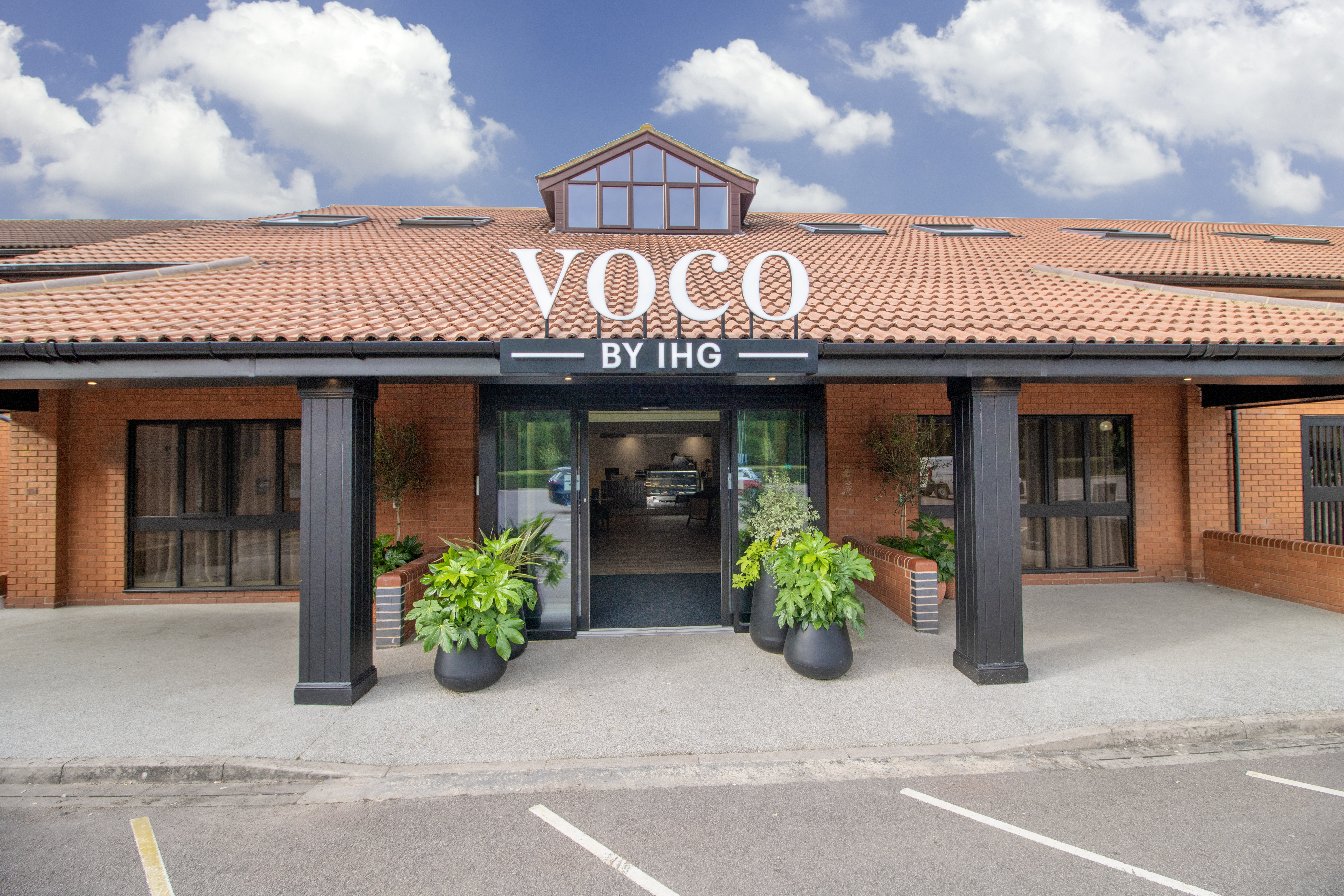Rockingham Forest Hotel 4/50