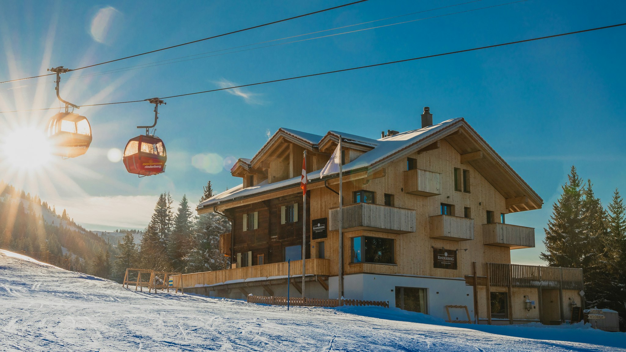 TOP Rinderberg Swiss Alpine Lodge 3/11