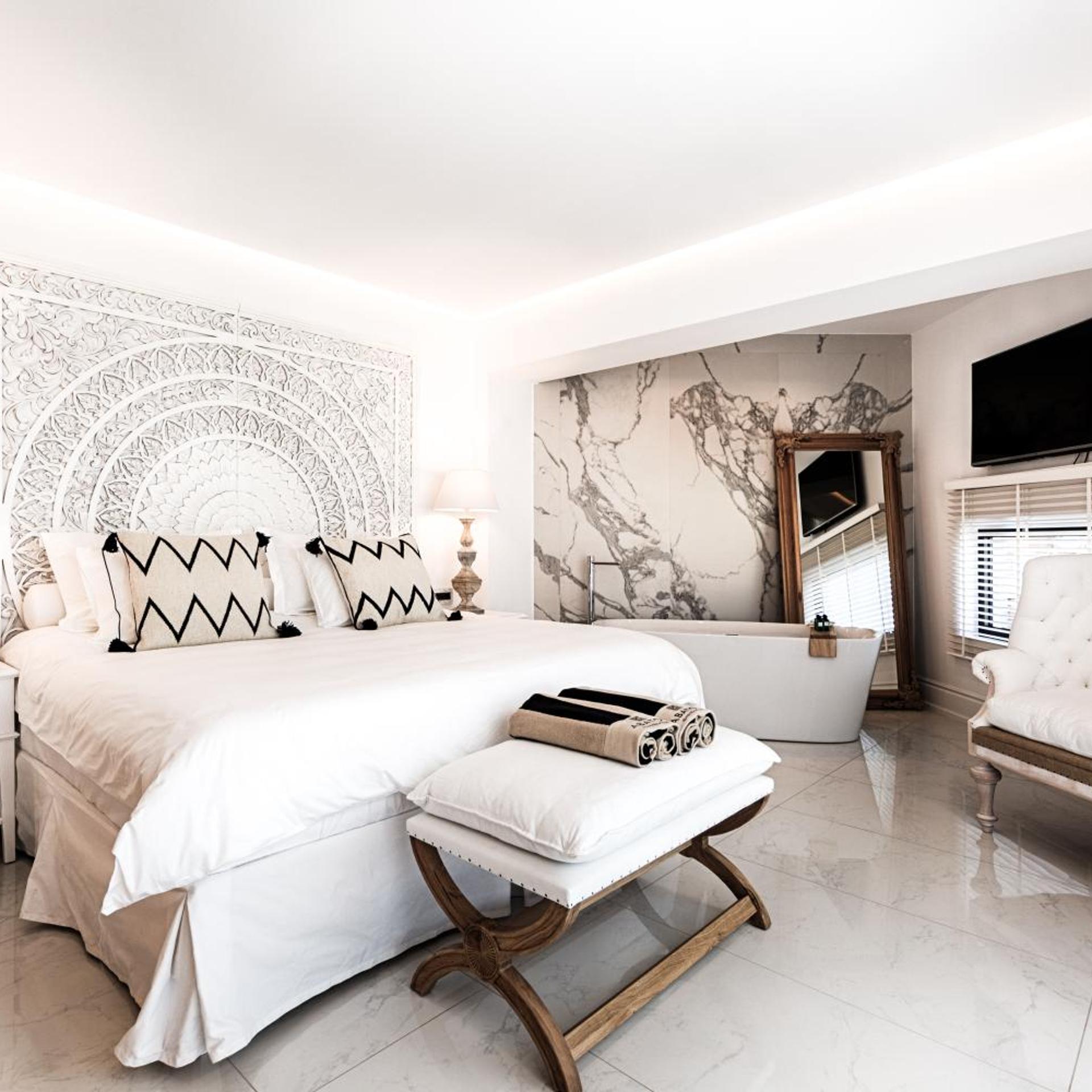 Honeymoon, Island, Suite, Sea Front, Private Pool