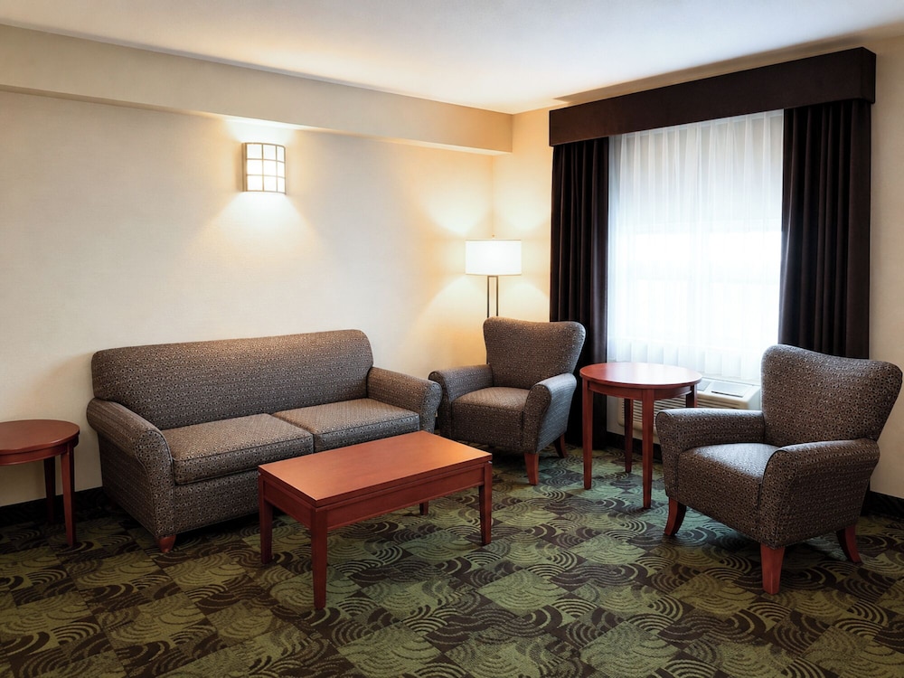 Deerfoot Inn Casino 42/70