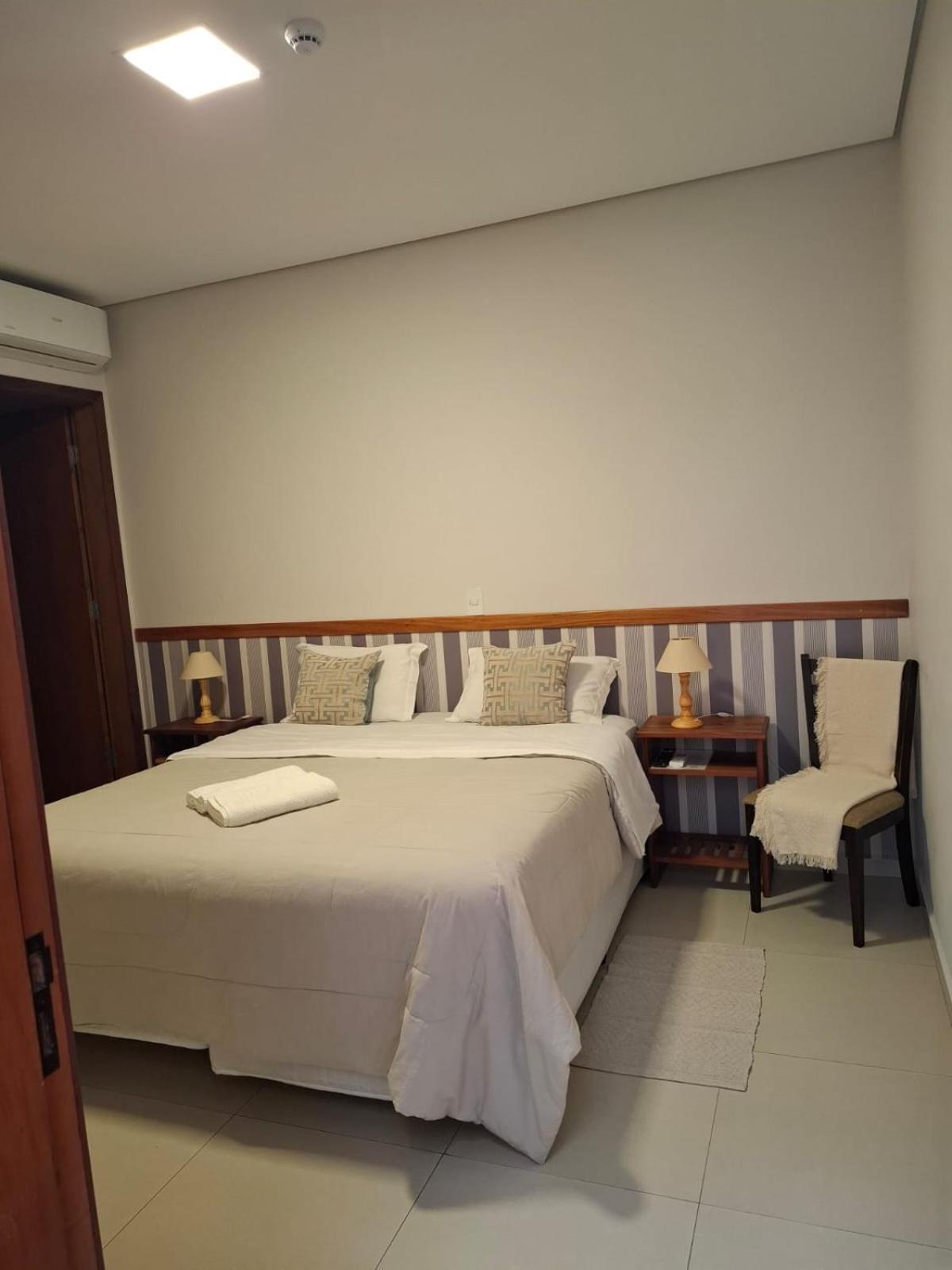 Vila de Cunha 6/46