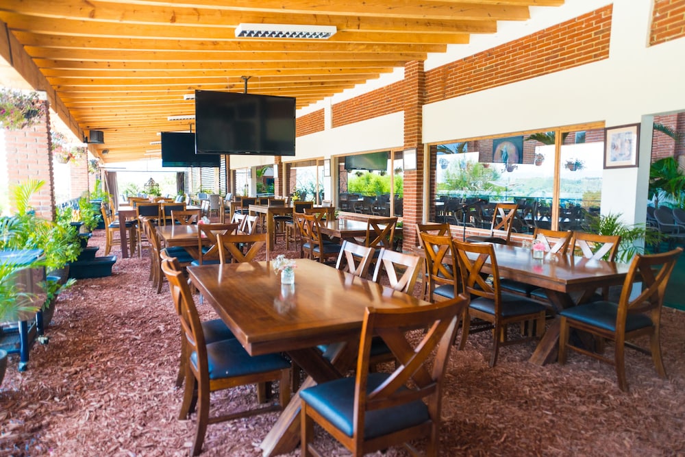 Hotel Matea Inn 32/39