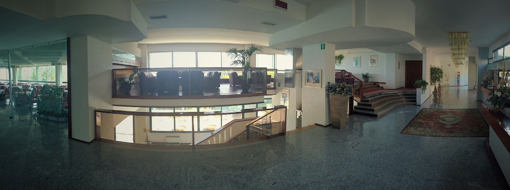 Albergo Capo Est 7/23