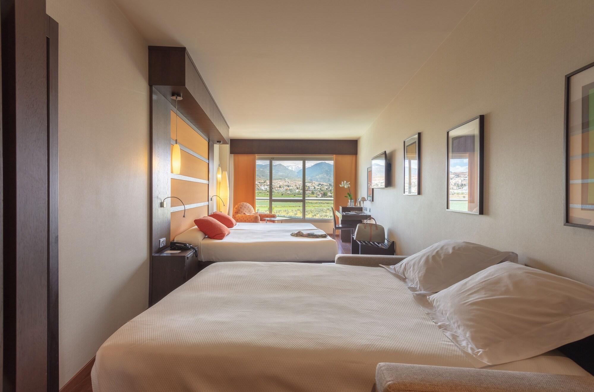 Room, Twin Beds, with Child Extra Bed