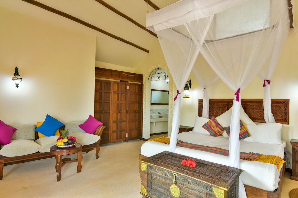 Kena Beach Hotel 13/64