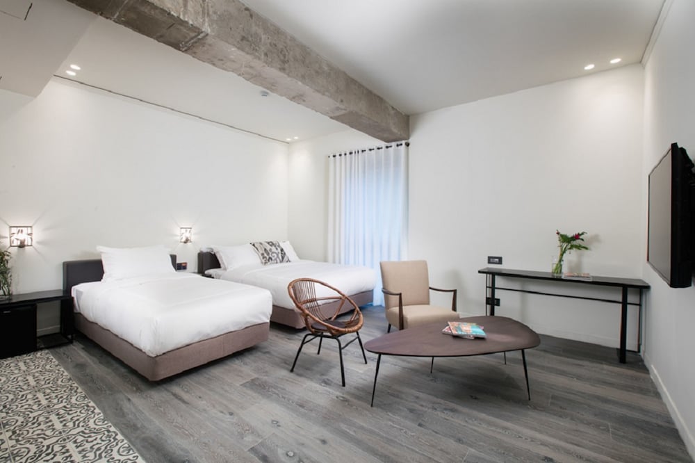 Oia Hotel 26/50