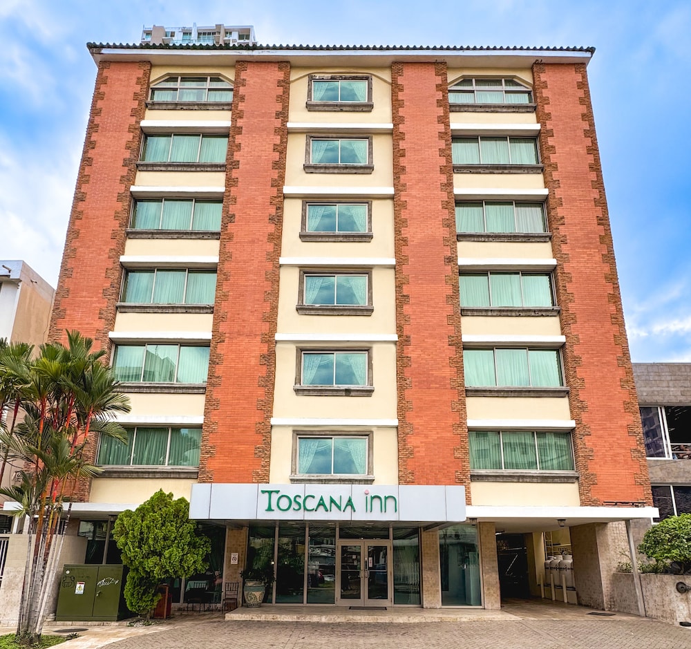 Toscana Inn 3/49
