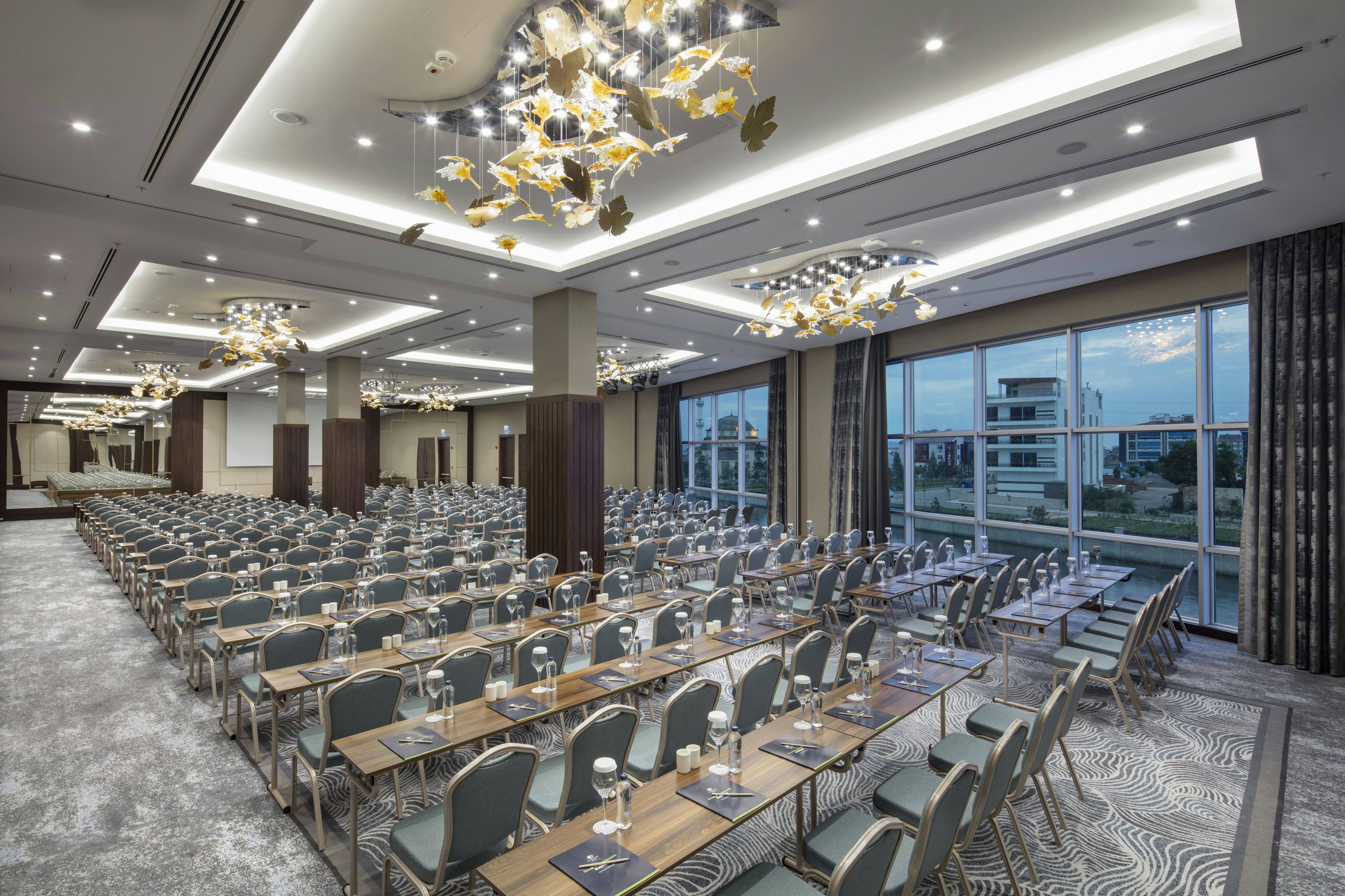 DoubleTree by Hilton Afyonkarahisar 37/39